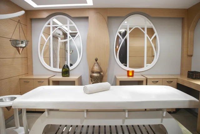 massage, living room, room, towel, inner, architectural, maintenance, relax, bed, spa, white, holiday, spa, spa, spa, spa, spa. How much a massage therapy business costs to open, and who lends for it
